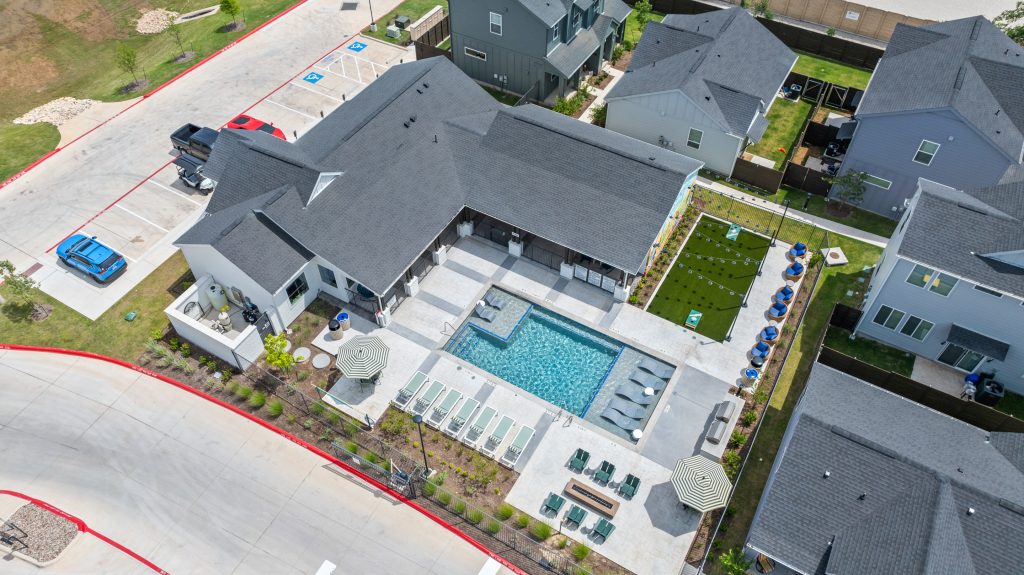 YARDHOMES AT HERO WAY